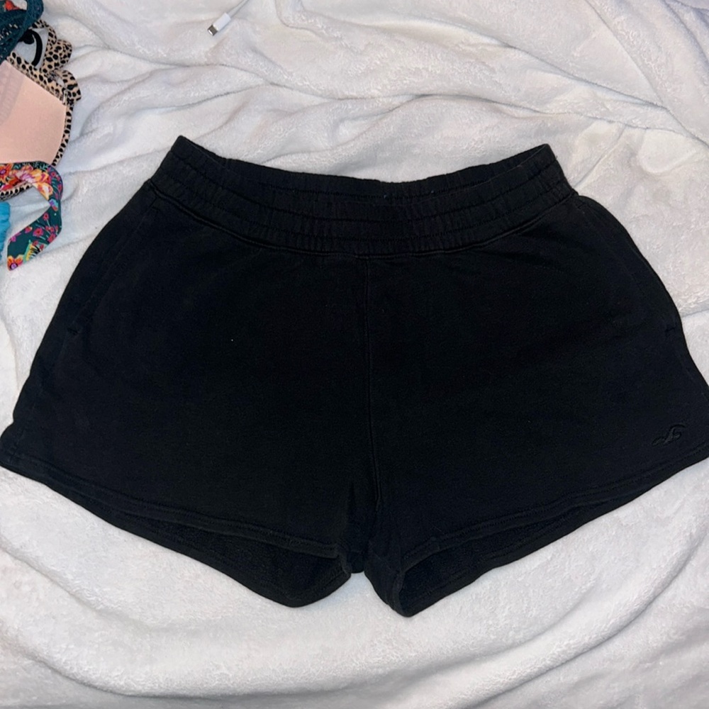 HOLLISTER sweat pants shorts